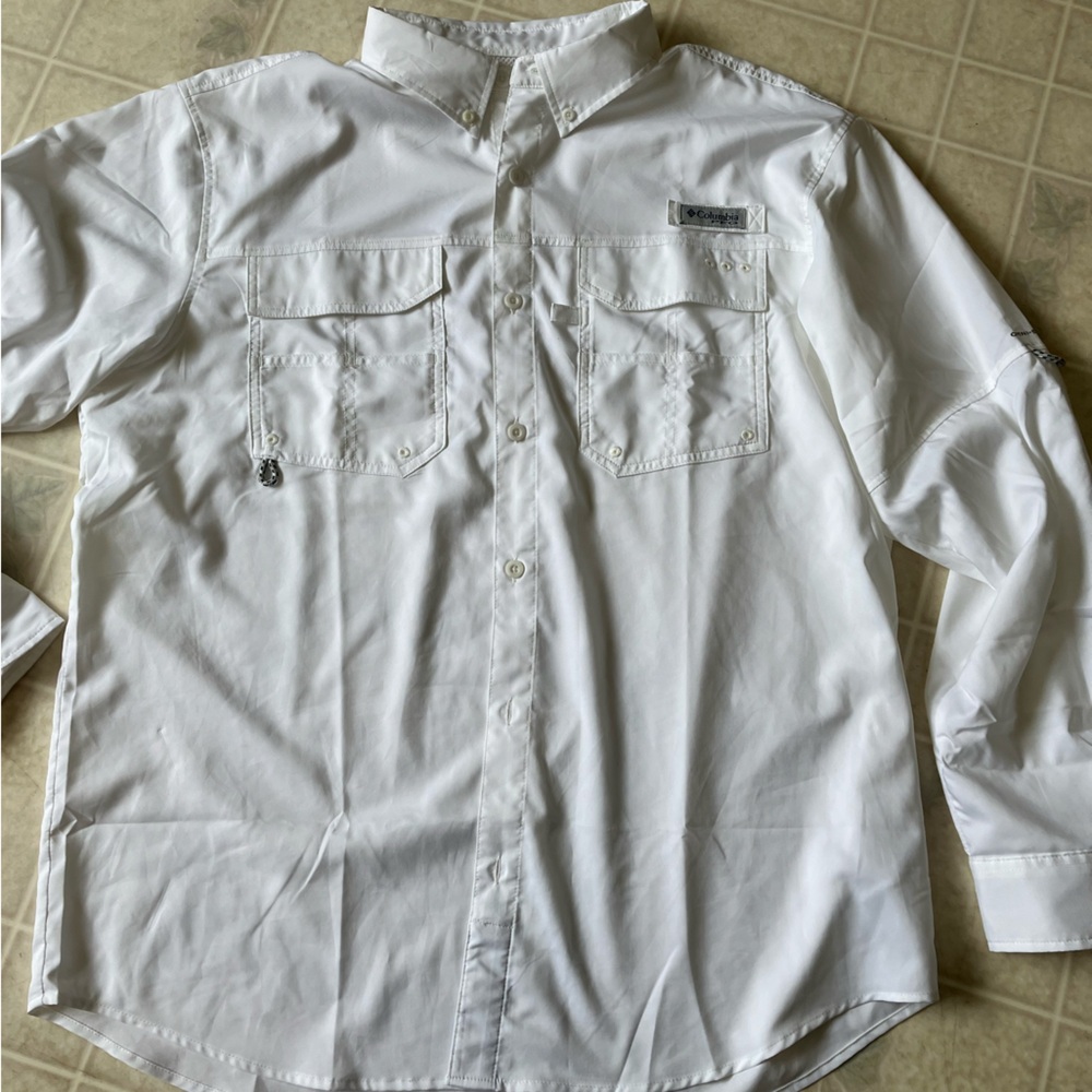 Columbia Omni Shield vented Sleeves Roll Tab Sleeves White PFG shirt